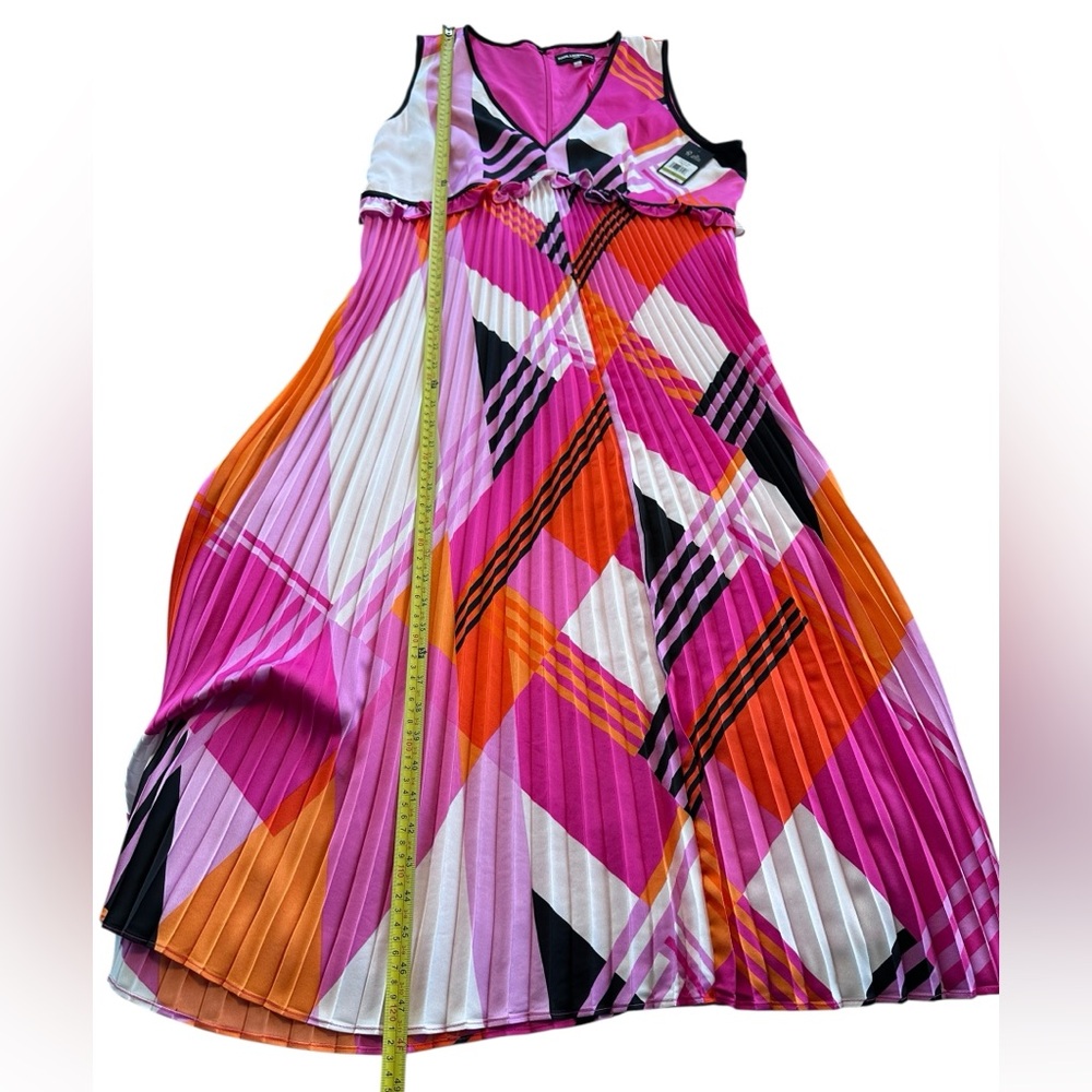 Karl Lagerfeld Paris Pleated Sleeveless Dress Pink Orange Geometric NWT 14 Bold - Picture 8 of 16